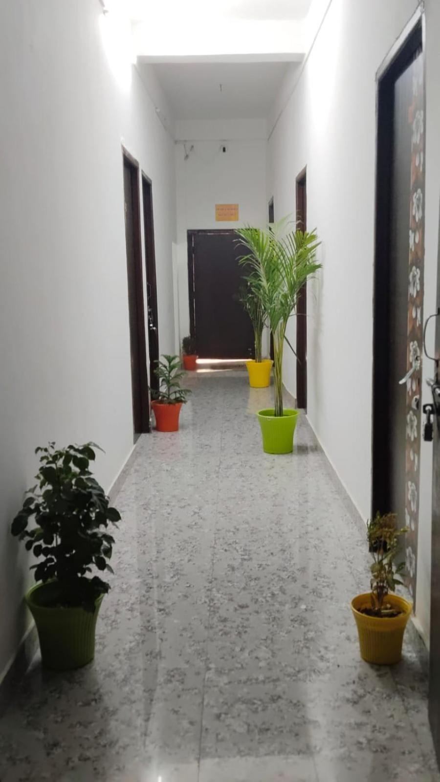 Shree K.B Guest House Варанаси Экстерьер фото